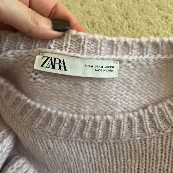 Zara ruffled lilac sweater - Picture 3 of 3
